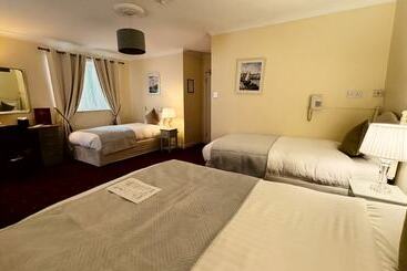 Отель Waterloo Lodge