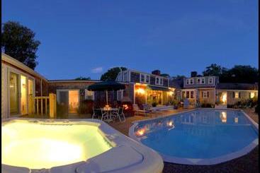 Отель Lamb And Lion Inn