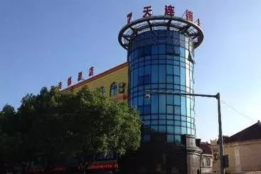 Hotelli 7days Inn Kunshan Huaqiao Metro Station