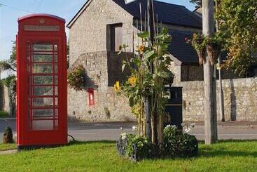 茅舍 The Cheese House At Gileston Manor