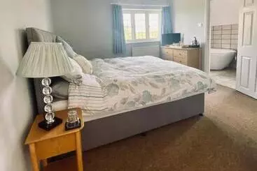 Bed and Breakfast Chadwell Hill Farm