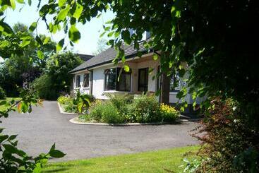 Bed and Breakfast Dewhamill