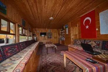 Kackar Pension