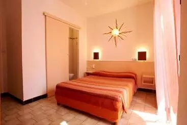 Hotel Hôtel Le Bon Accueil