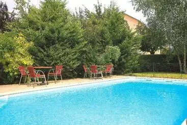 Hotel Logis Les Provinciales