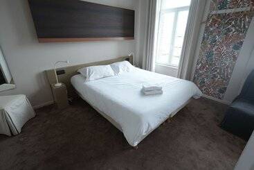 هتل Otonali Hôtel By Breizh Café