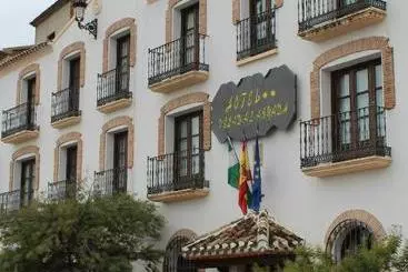 בית מלון כפרי Velad