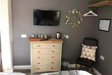 Aamiaismajoitus (B&B) Cross Villa Accommodation