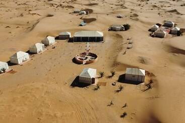 בית מלון כפרי Royal Luxury Camp