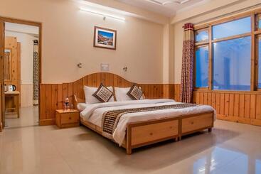 Hotel Echor The Alpine Crest