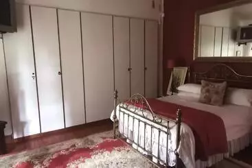 Aamiaismajoitus (B&B) Royston Hall Historical Guesthouse