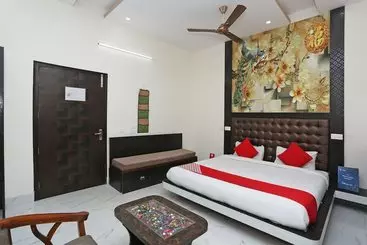 Hôtel Sumanglam By Oyo Rooms