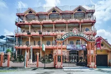 Hotelli Tresya Tanjung Balai By Oyo Rooms