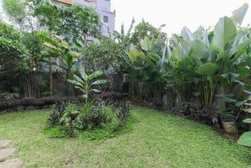 膳宿费 Widi House