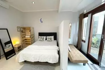 Pensão Lagriya Guest House