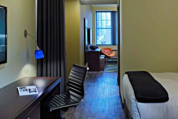 Acme Hotel Company Chicago