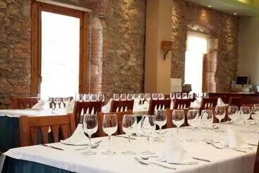 בית מלון כפרי Monestir De Les Avellanes