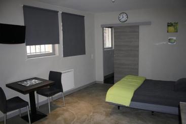 فندق Les Meublés De La Mère Michaud