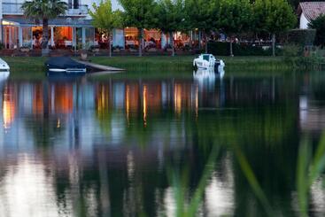 호텔 La Caravelle Logis