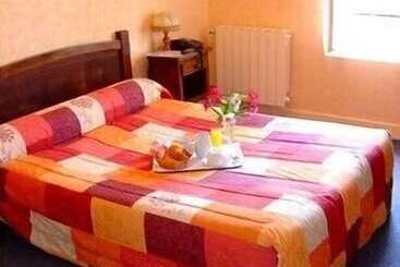 Logis Hotels   La Table D Antan   Hôtel 2 étoiles Et Restaurant