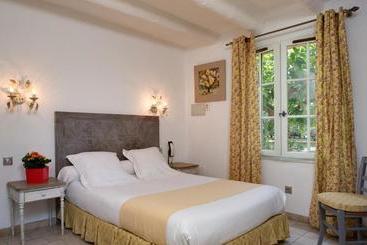 בית מלון כפרי Le Mas Des Sables