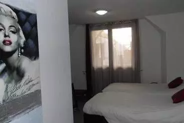 ホテル Restaurant Herard