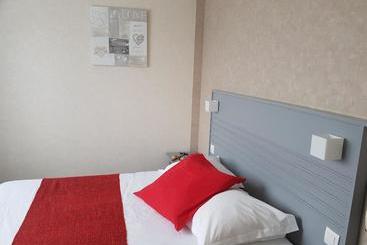 هتل Hôtel Le Roudou