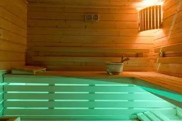 Отель Logis Aux Maisons