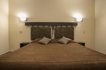 בית מלון כפרי Hôtel Et Restaurant Du Col Osquich