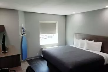 Отель Hathaway Inn