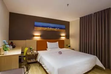 Otel Iu Chongqing Fengdu Pingdu Avenue