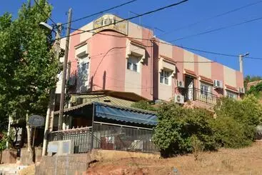 Majatalo Ighbola Ouzoud