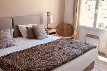 Отель Le Homard Bleu