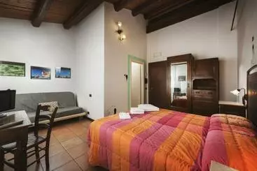 Briciola Di Sole B&b E Ristorante