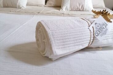 Nocleg ze śniadaniem Queen 24