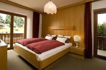 Hotel Mason Marmoleda