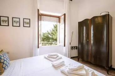 Bed and Breakfast Giaminera Rooms & Art Studio