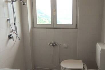 Ostello Dosso Del Liro