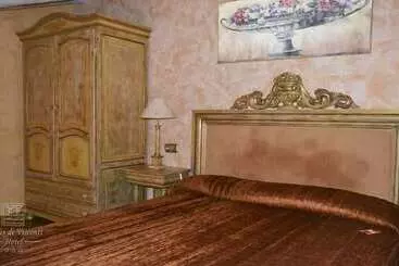 Hotel Condes De Visconti