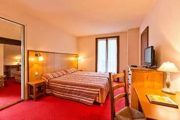 Hotelli Hôtel Le Bellevue