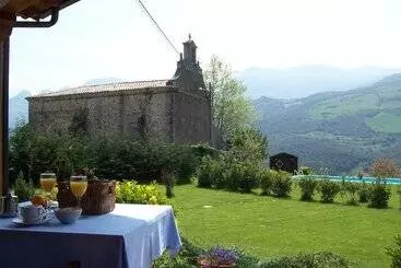 田舎風ホテル Aire De Ruesga