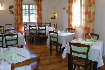 Human Hotel Residence Ex Esparrus