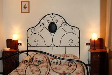 בית מלון כפרי Agriturismo I Mori