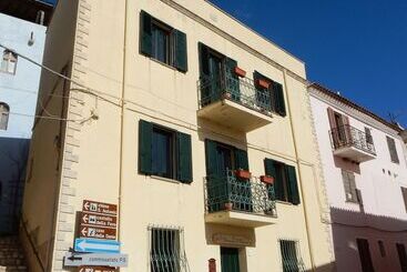 B&b Eleonora D Arborea