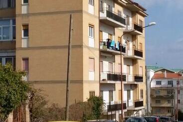 Flower Bed & Breakfast