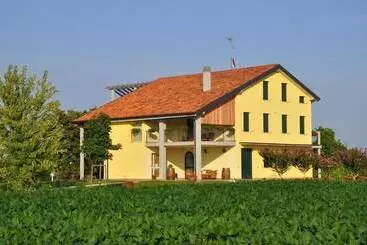 هتل روستایی Agriturismo Zorz