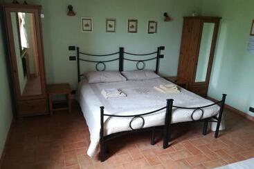 בית מלון כפרי Agriturismo Loghino Sabbioni