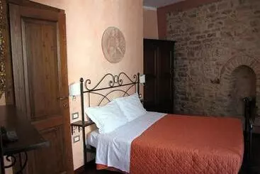 Pansiyon La Luna Nel Borgo