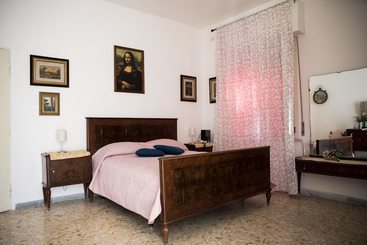 بنسيون Le Stanze Di Ginevra Via Amendola