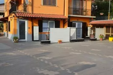 ペンション Guesthouse Perfect Station